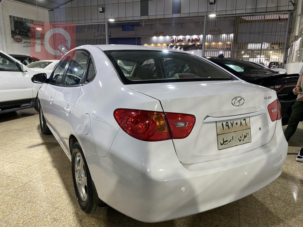 هیوندای ئەلەنترا